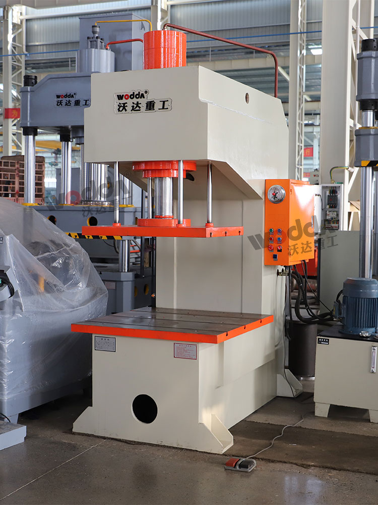 100噸單臂液壓機 100噸單臂液壓機